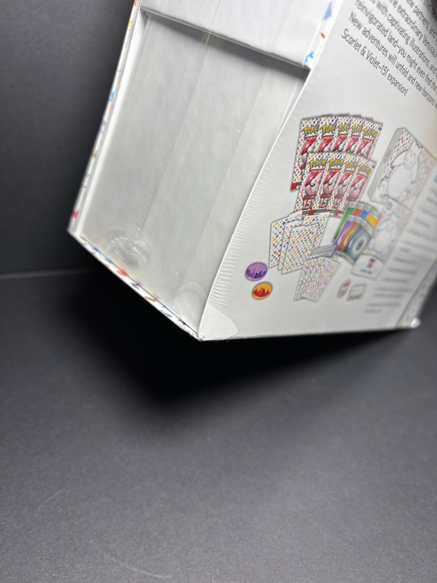 151 Elite Trainer Box - SV: Scarlet & Violet 151 (MEW)